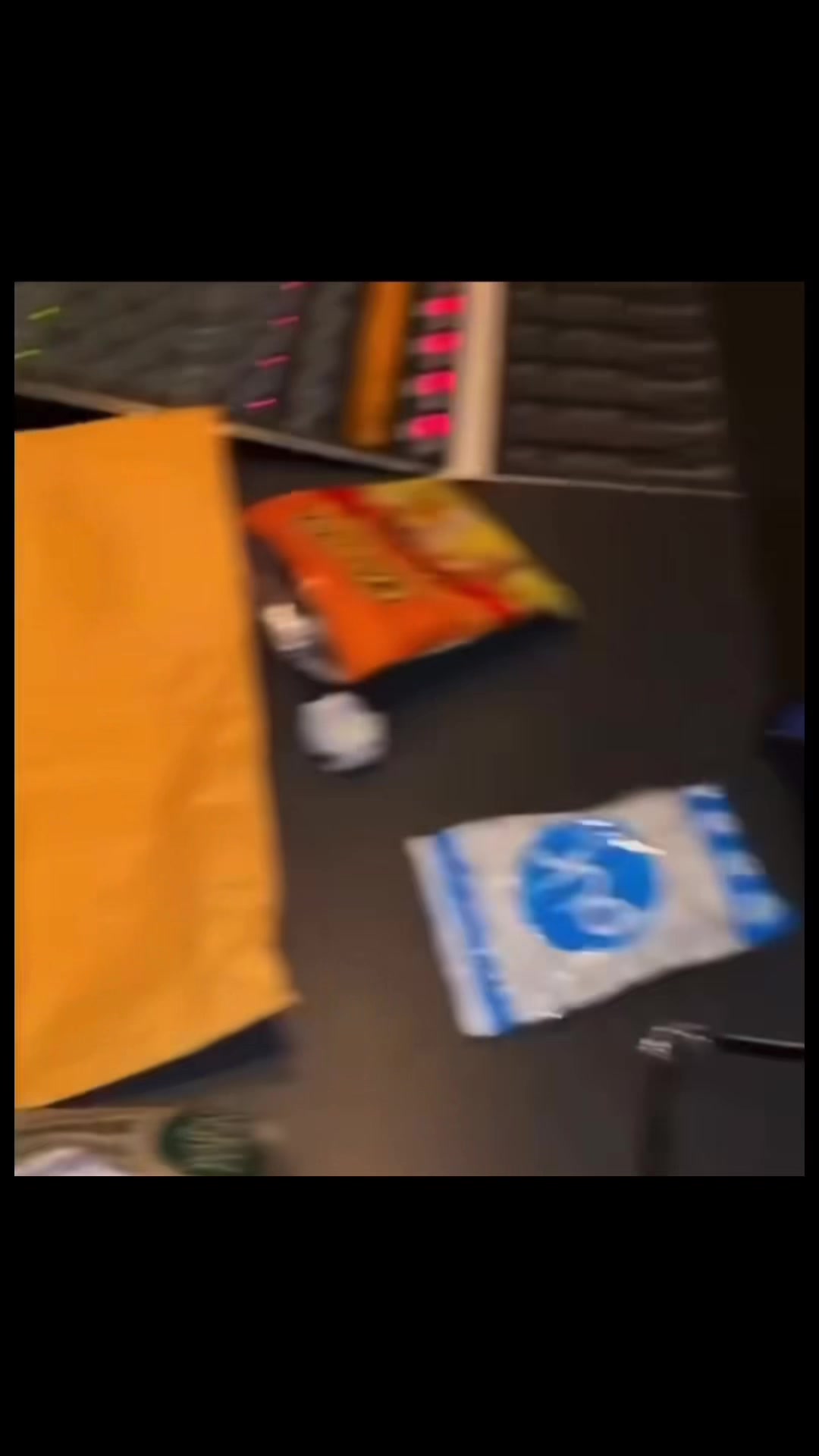 @anderdingus.cocoball