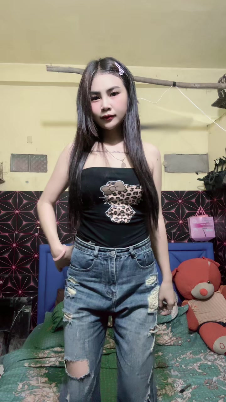 @Yińg Yińg 🍑🖤
