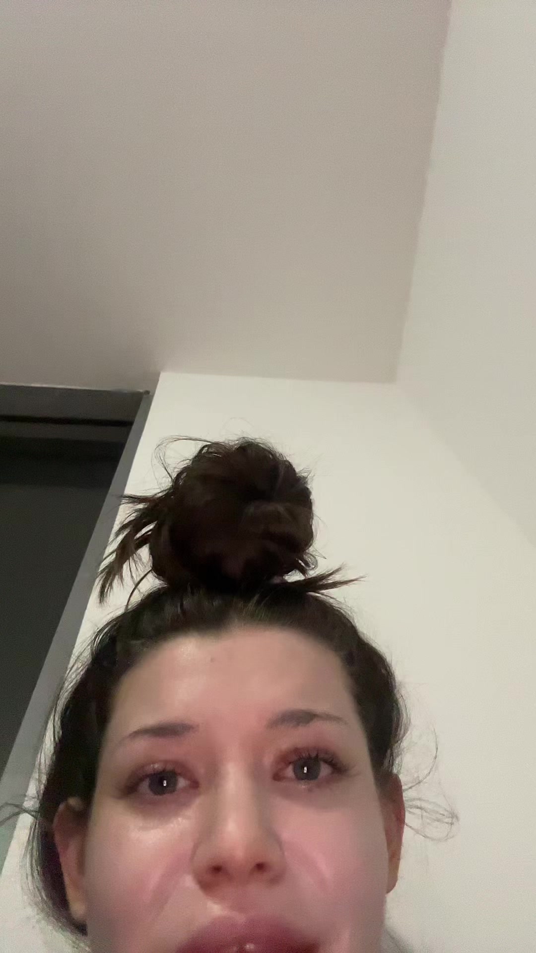 @Laragff