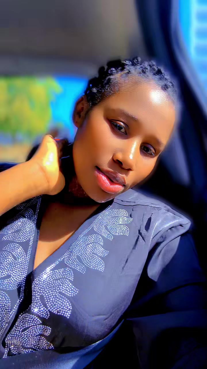 @Fatoumata conte