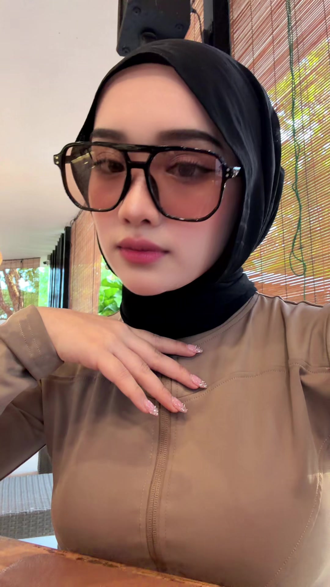 @afeesyaa
