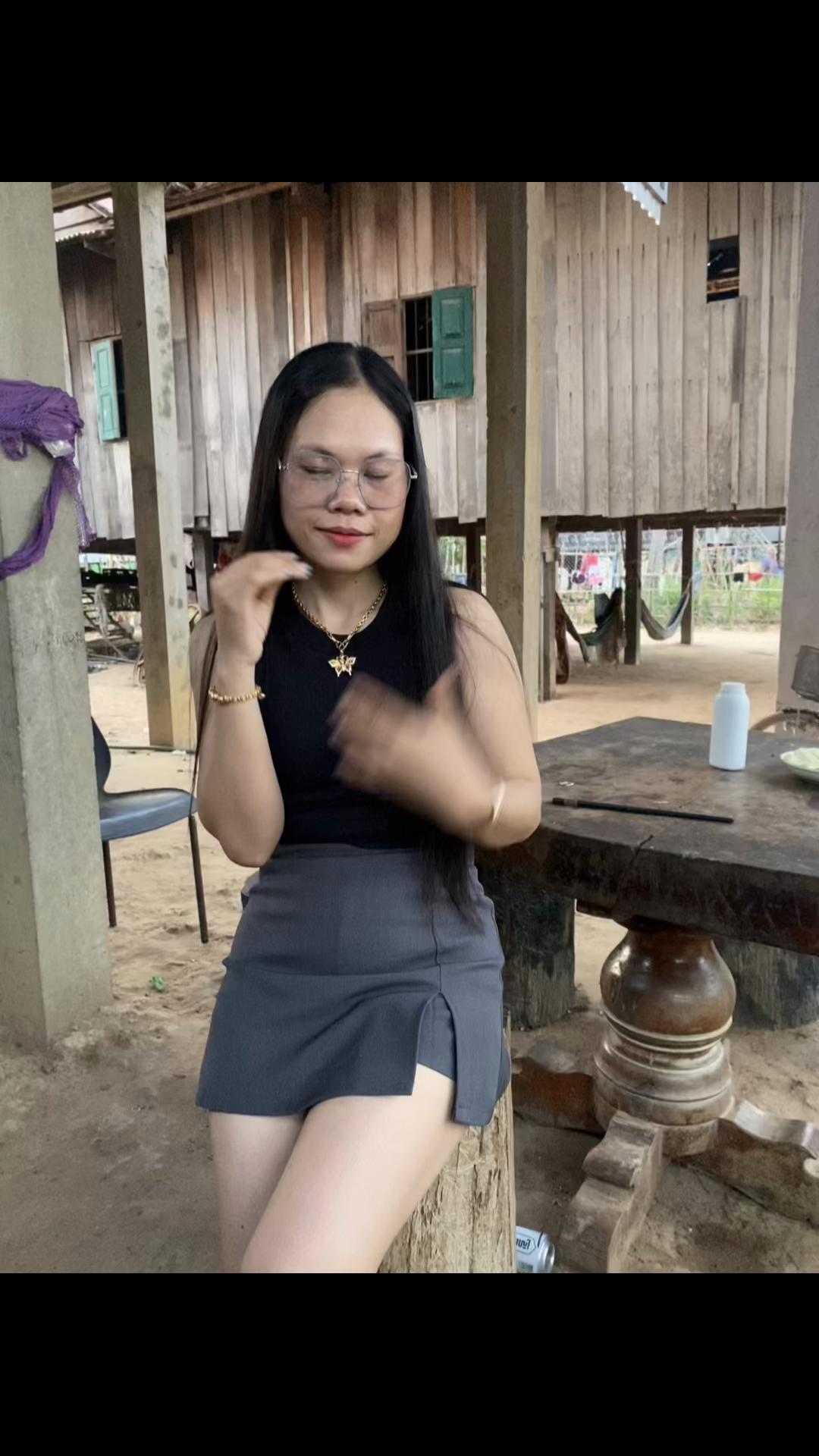 @moon moon
