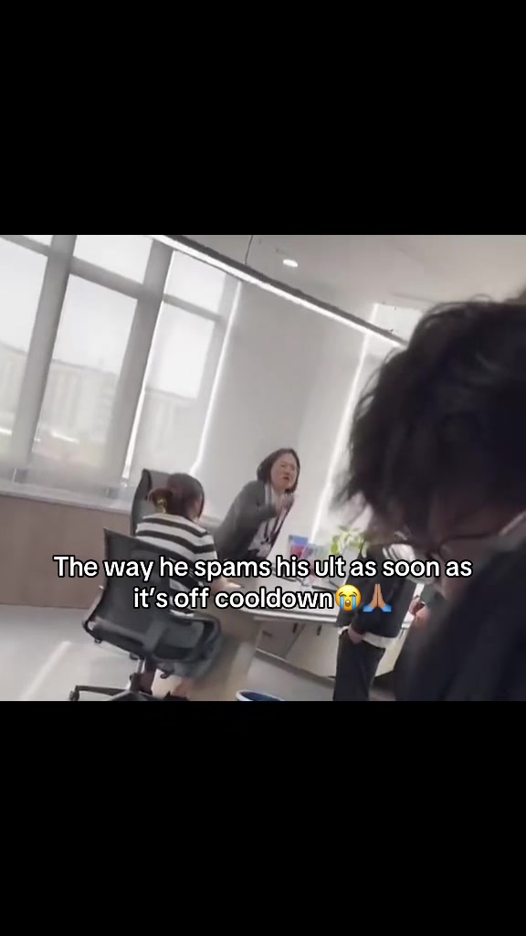 @๐โฐ ๐ซ๐๐๐