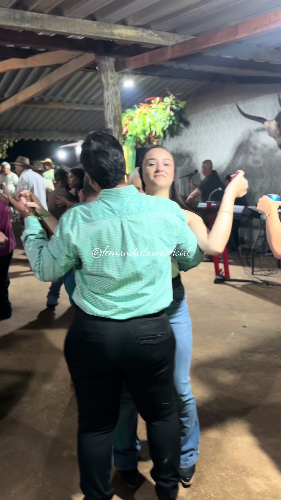 @Laura Machado Oficial