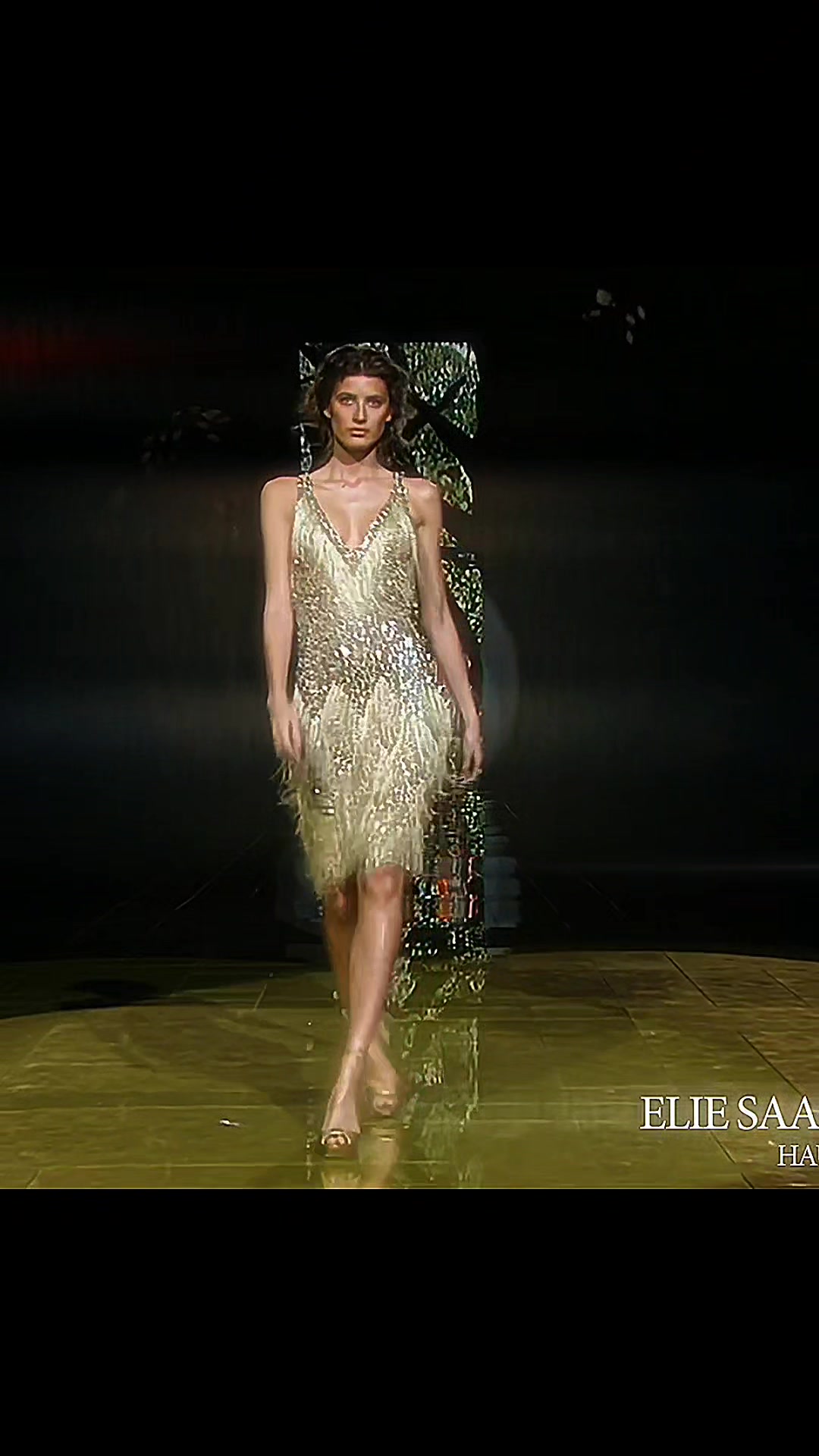 @fashion.runways