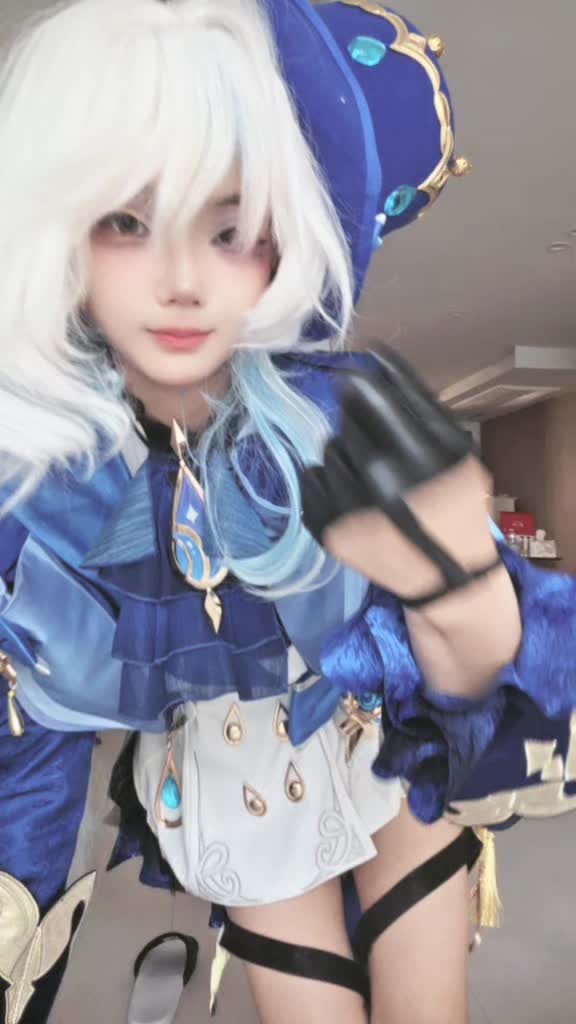 @퐁퐁 ♠︎ cos