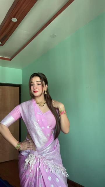 @Sagunakhattri🌸