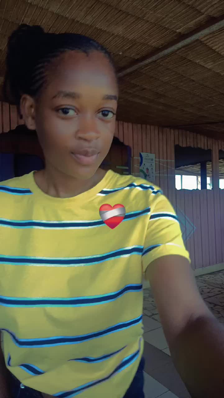 @lucresse🇬🇦