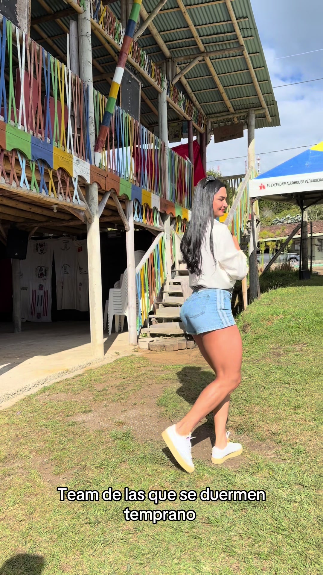 @Instagram @veronicaz94