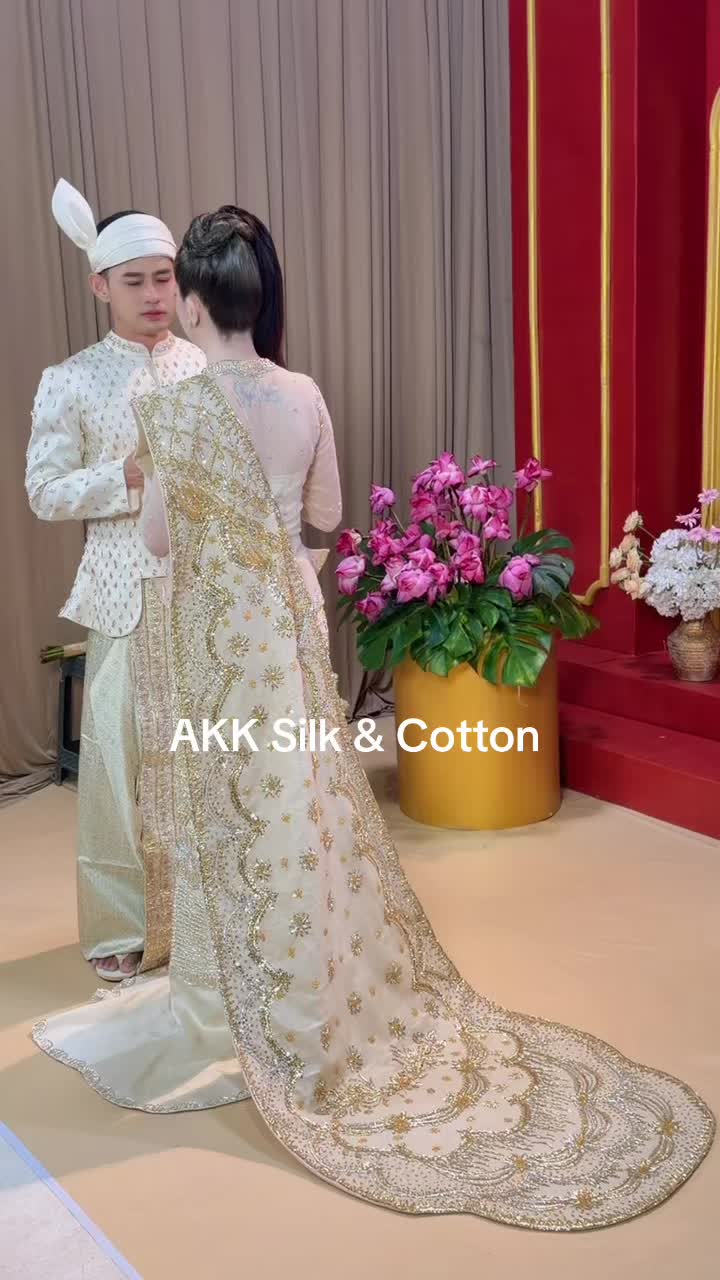 @Akk Silk (official account)