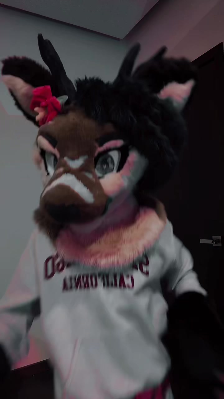 @Riley :3
