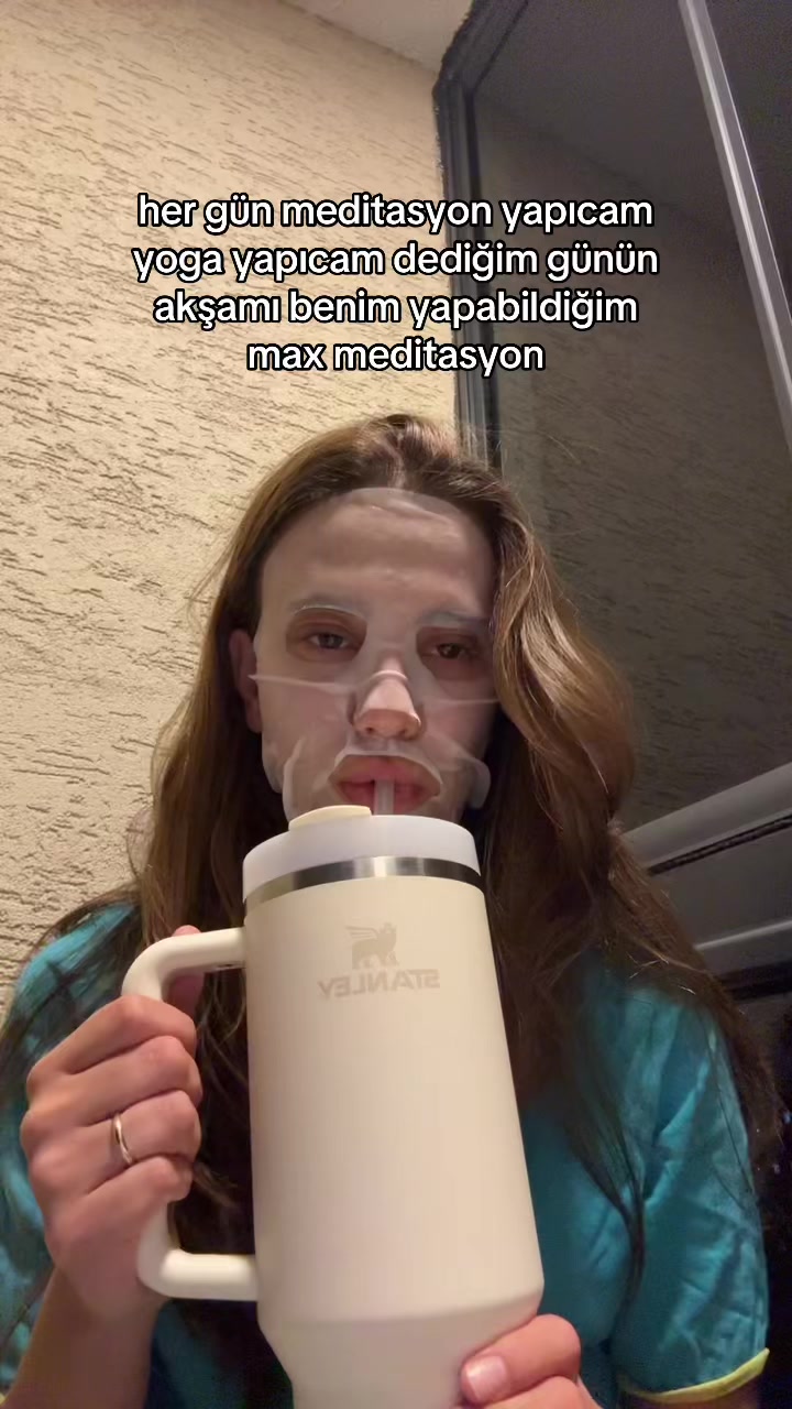 @kubracelebiogluu