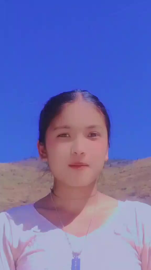 @💗 alone girl....&hearts;️😭