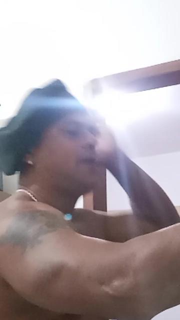 @oficialjonesmiranda