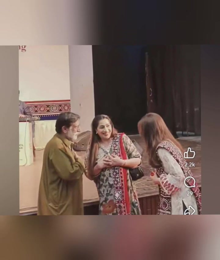 @Explorewithshakila