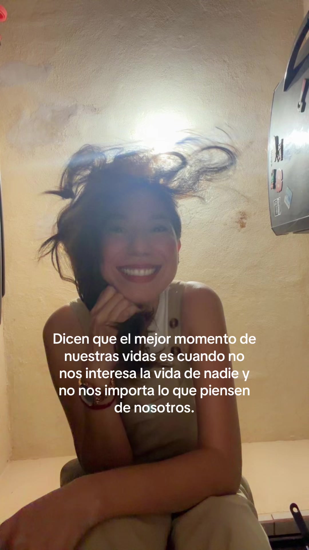 @Holasoyjanet