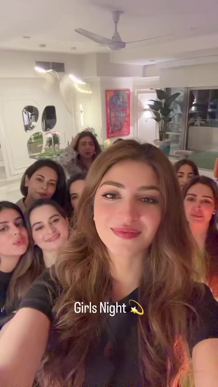 @Pakistani Queens