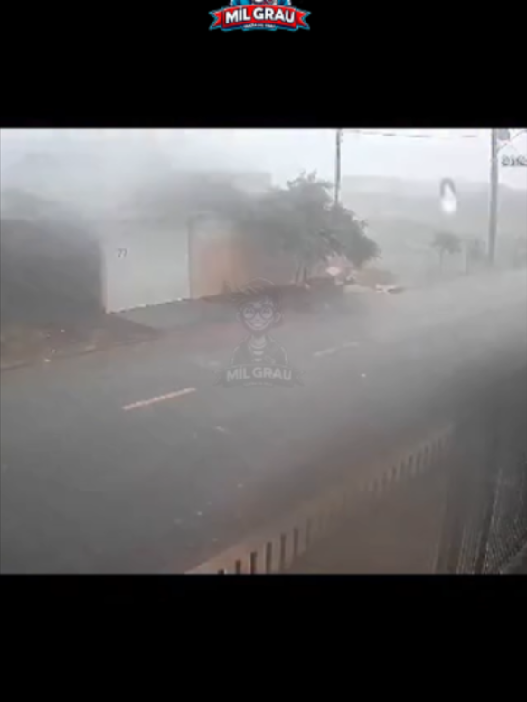 @Guaíra Mil grau Oficial