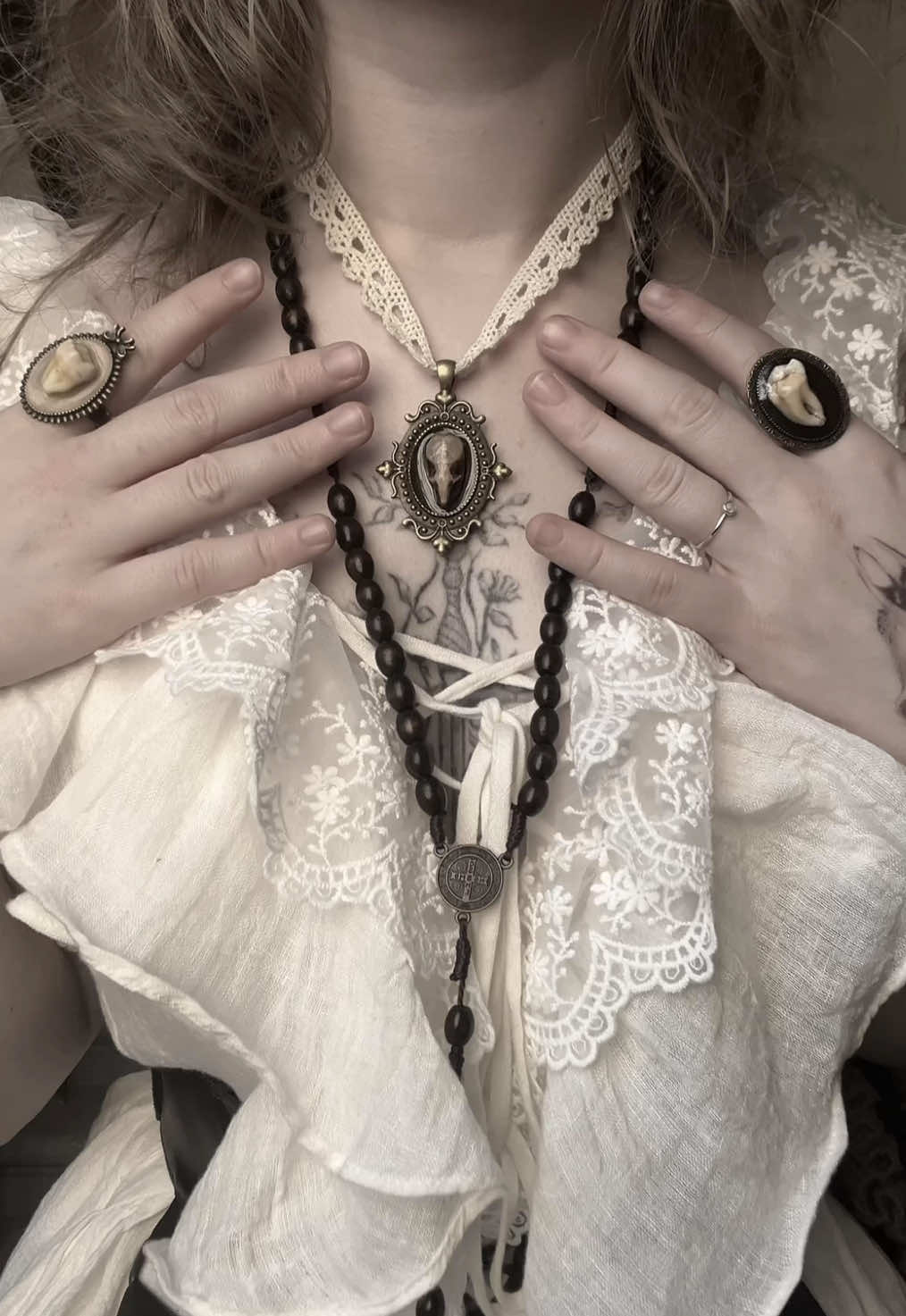 @🗝️🦷༄ 𝔄𝔩𝔦𝔠𝔢