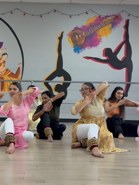 @shrutisdanceandyoga