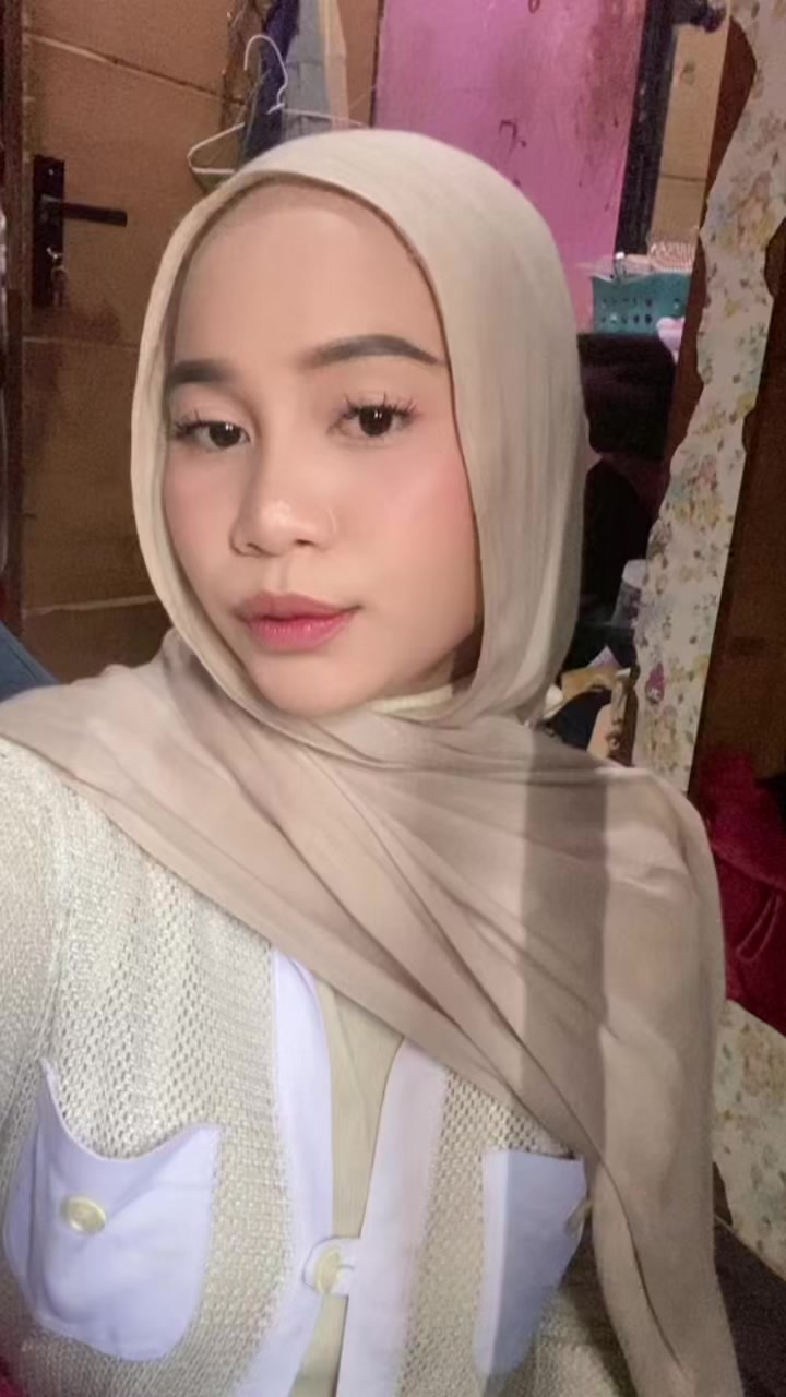 @mellimew