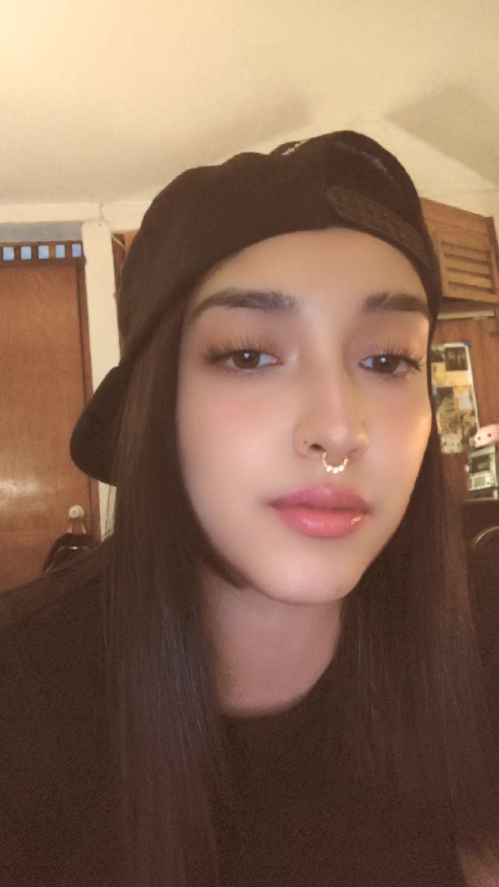 @Jey🖤