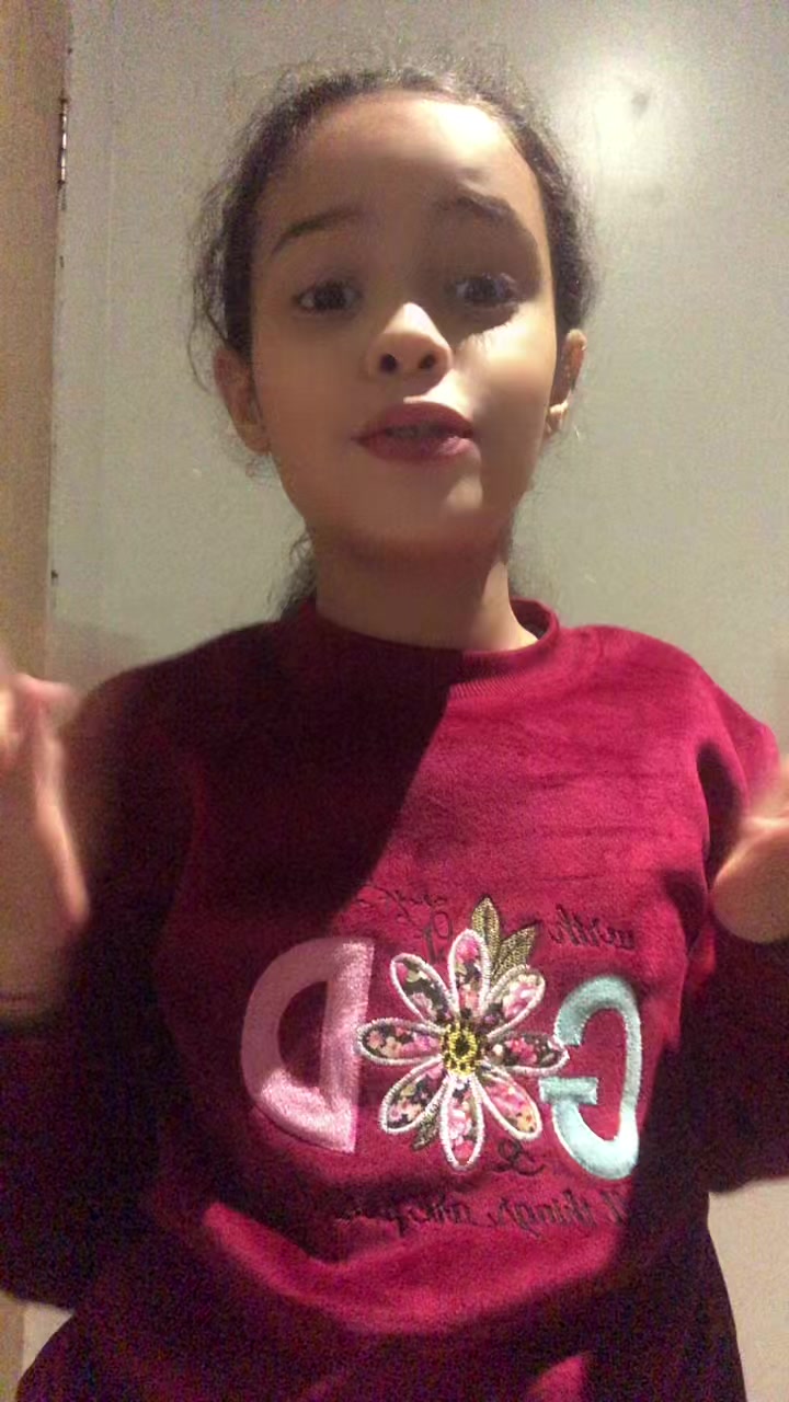 @Emilly Sc