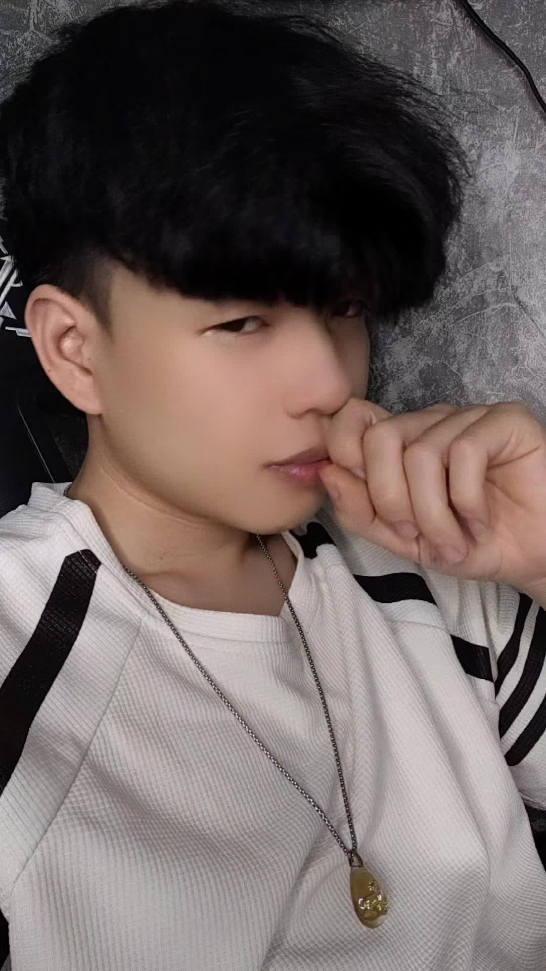 @Hoàng Văn hậu