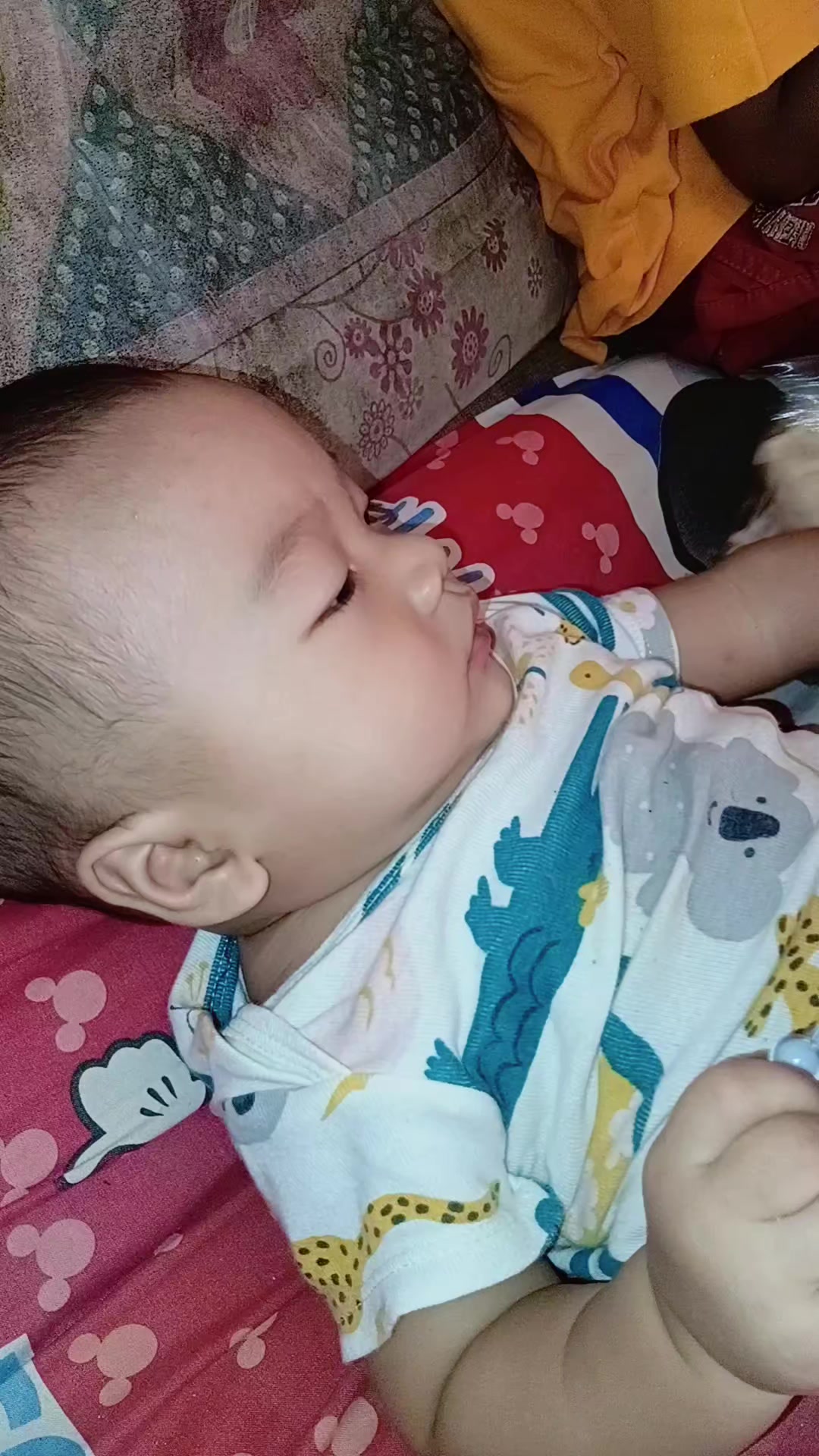 @Hi , aku ria