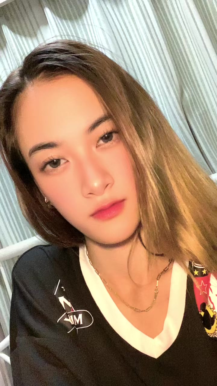 @JL DAGAMI ♥︎ 🏳️🌈