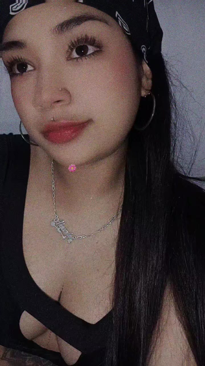 @Ale🧚🏼♀️💜Ojitos lindos💜
