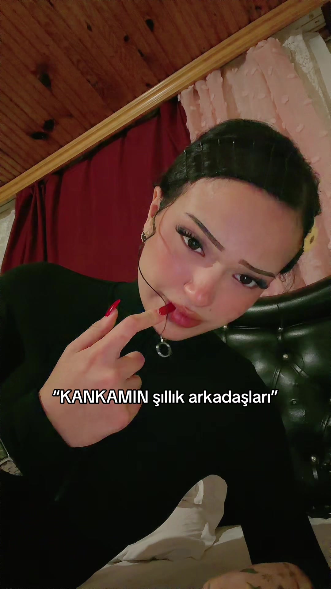 @𝐸𝐿𝐼̇𝒮🎀