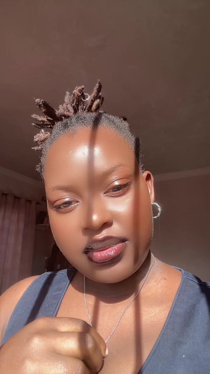 @Cletalaura05
