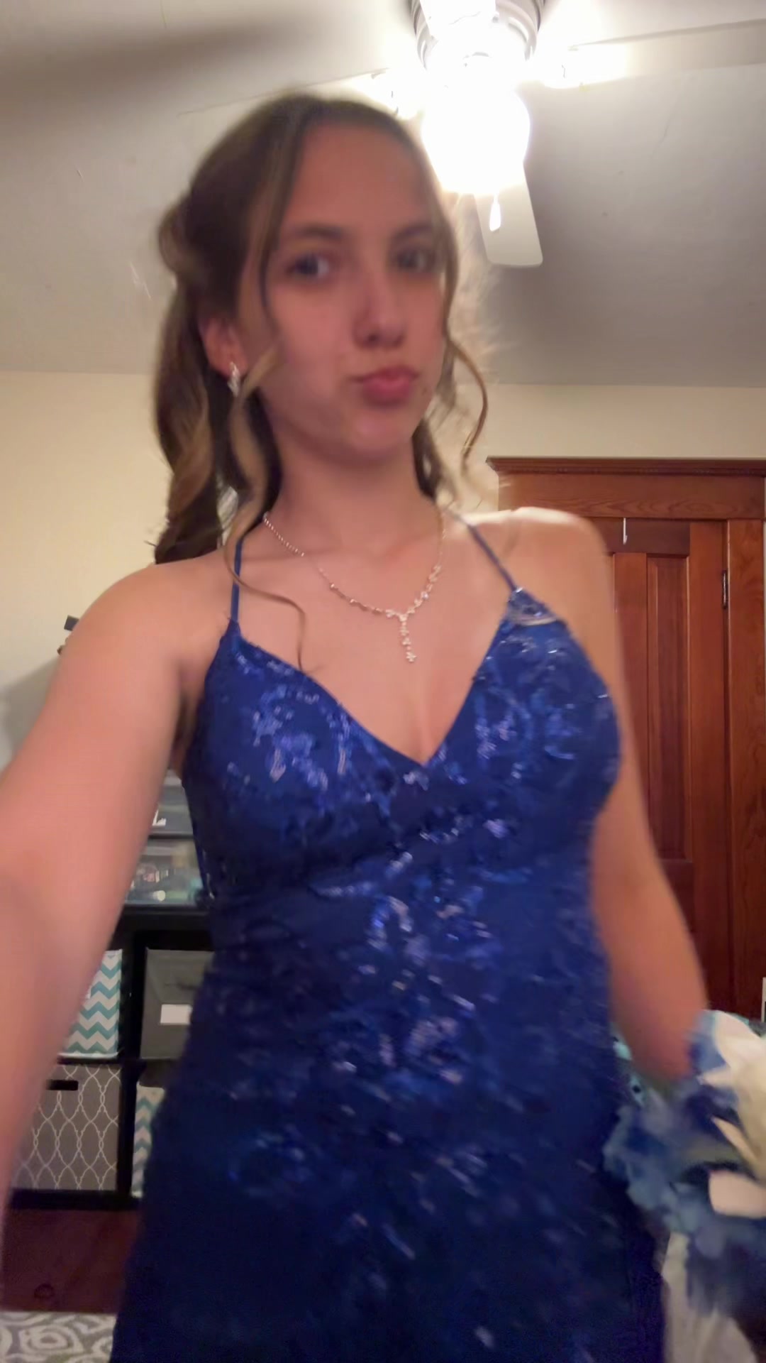 @Isabella