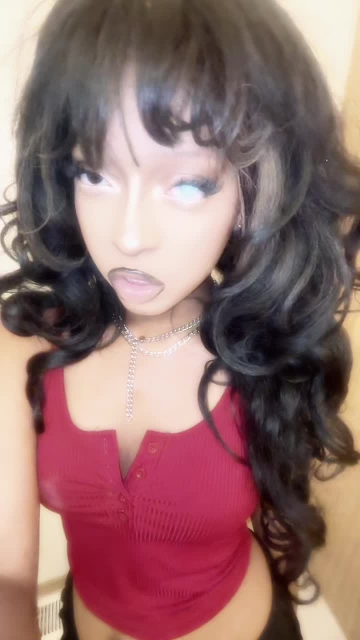 @succubxtch