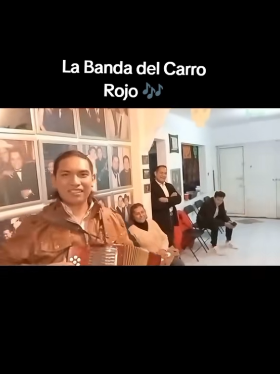 @Danny Barrón Acordeonazos