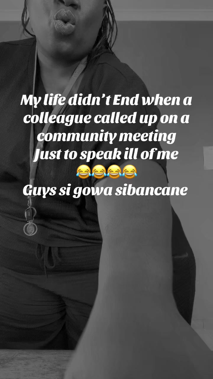 @MPHOLIZZ