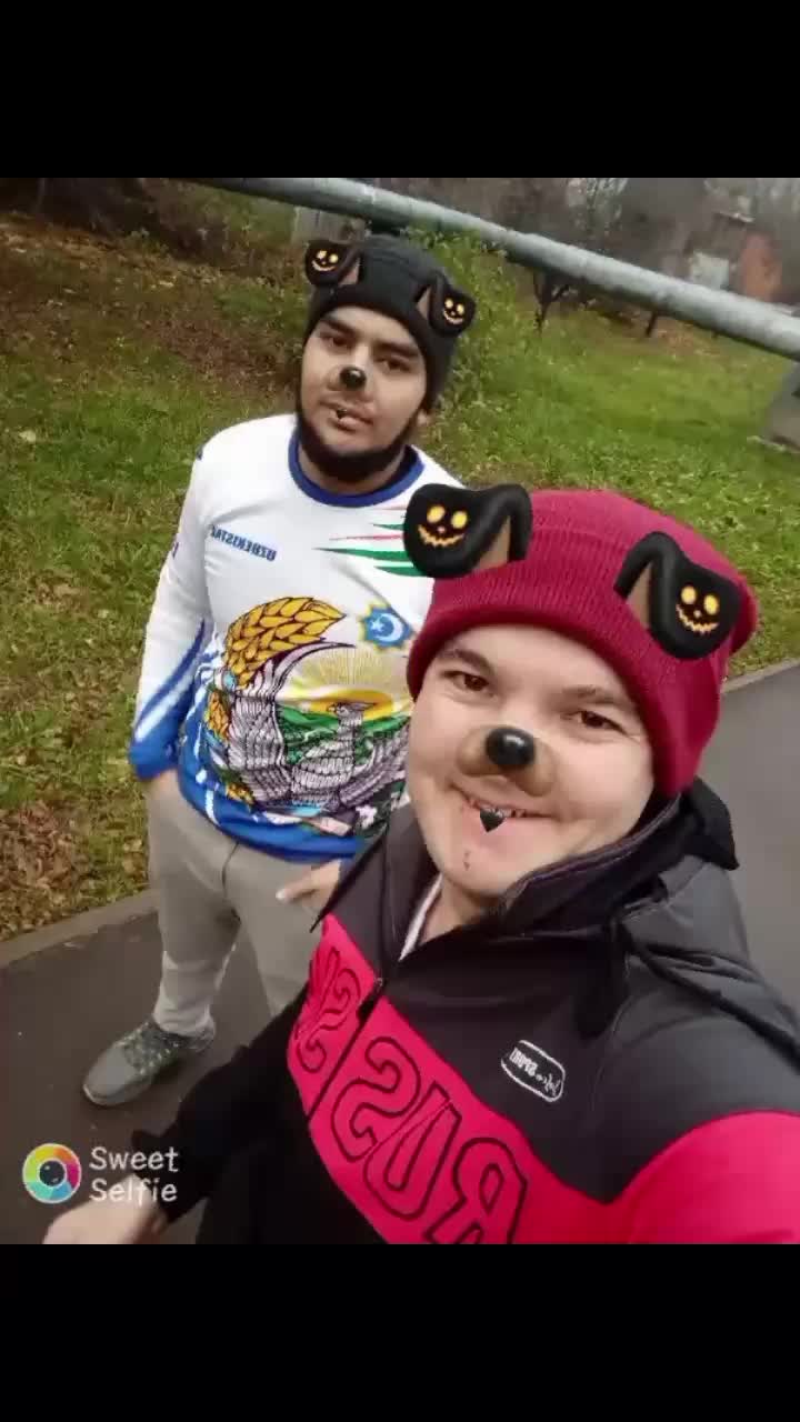 @Азизчон канибодом🇹🇯🇹🇯