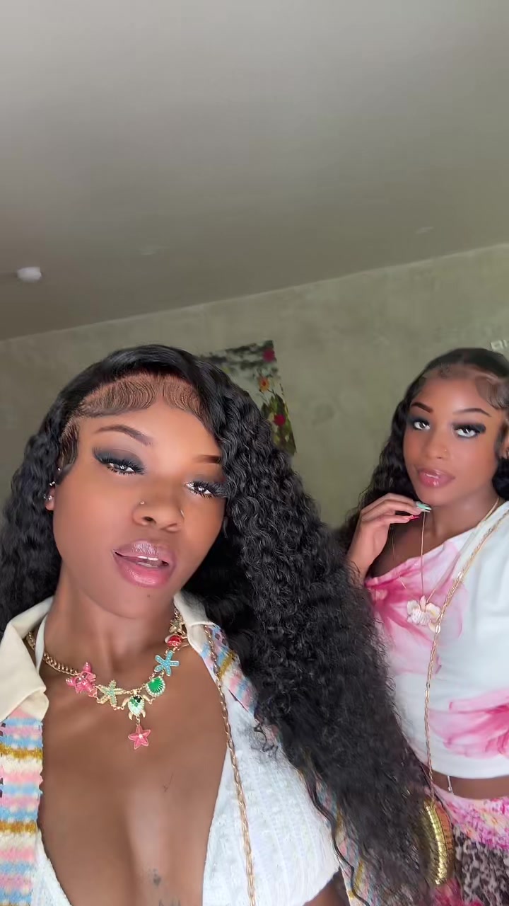 @QueenB