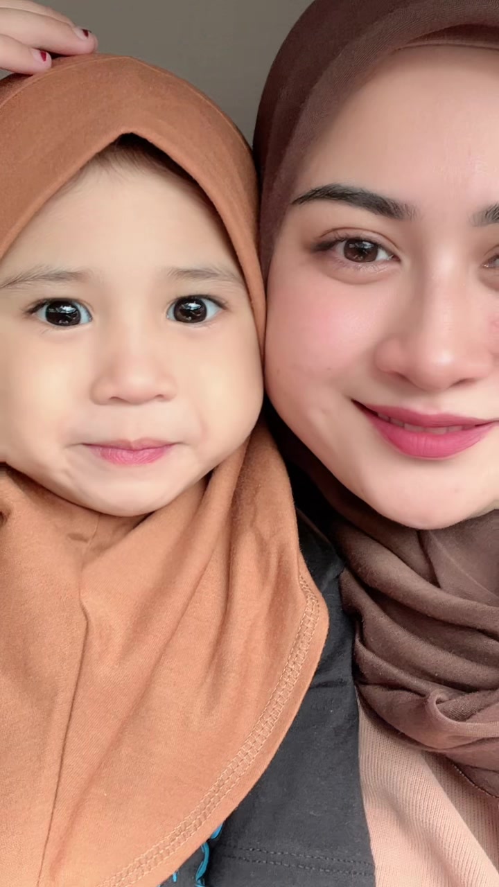 @farahilyana_2