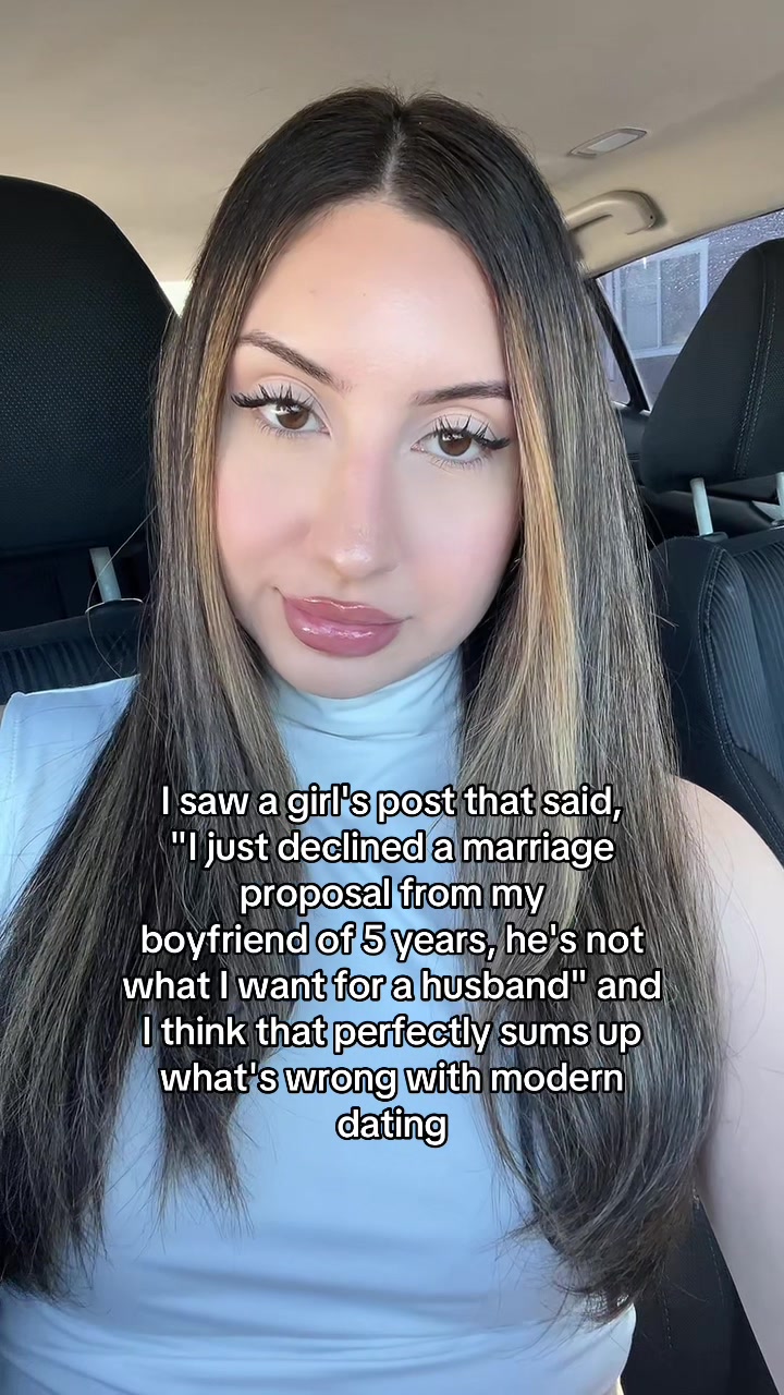 @ivettellanoss