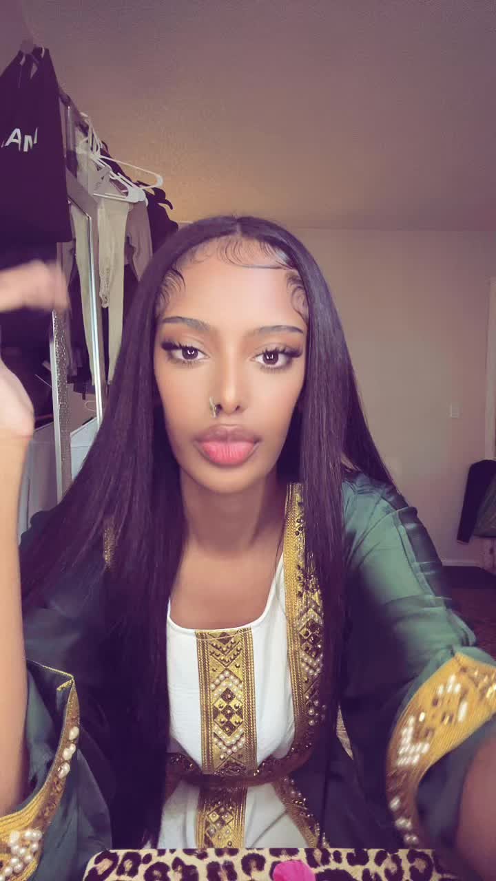 @Yas