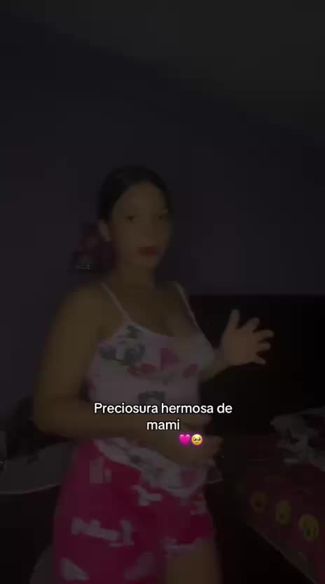 @la ni&ntilde;a tik Tok