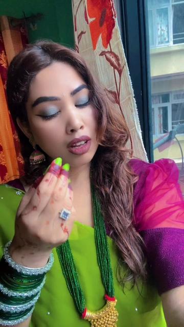 @Shreya🧿