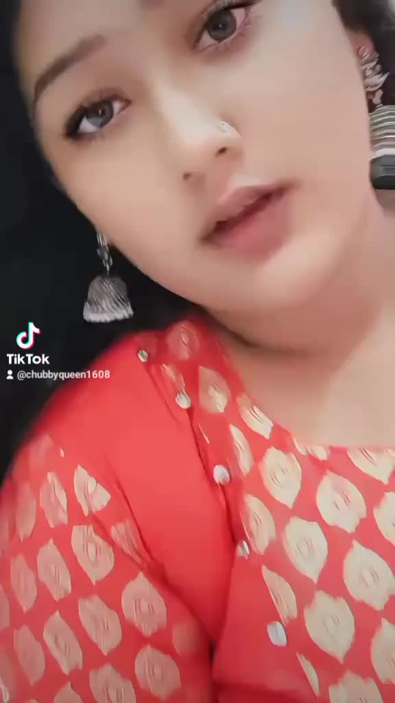 @💙Chubby Queen🖤