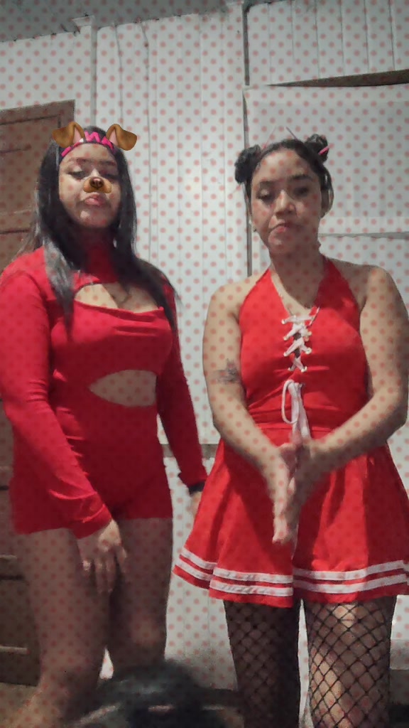 @las niñas si corazón 💘🔪