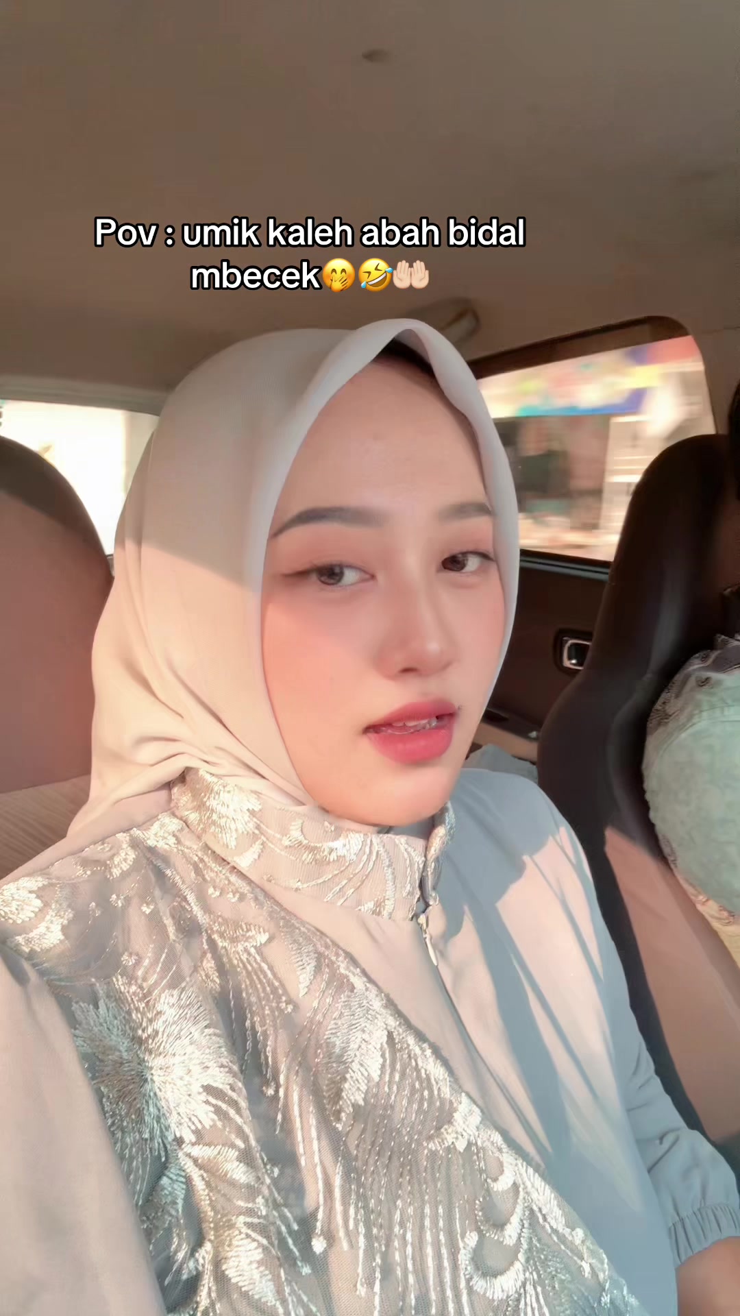 @inayatul_lailia