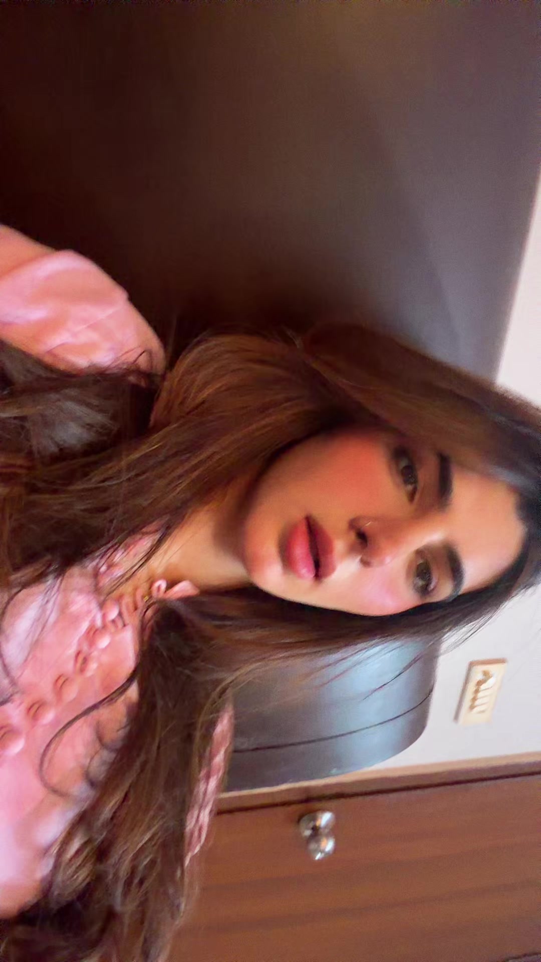 @Veeni