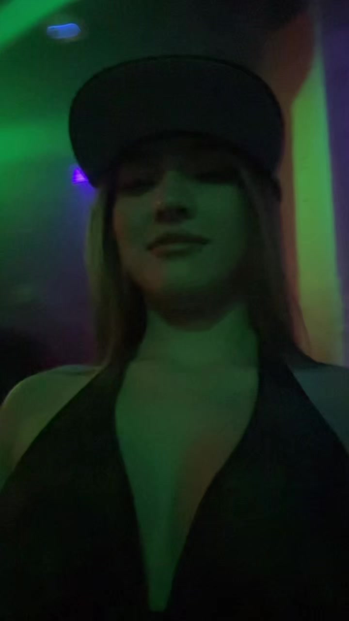 @𝑀𝒾𝒶𝒶👸🏼💋