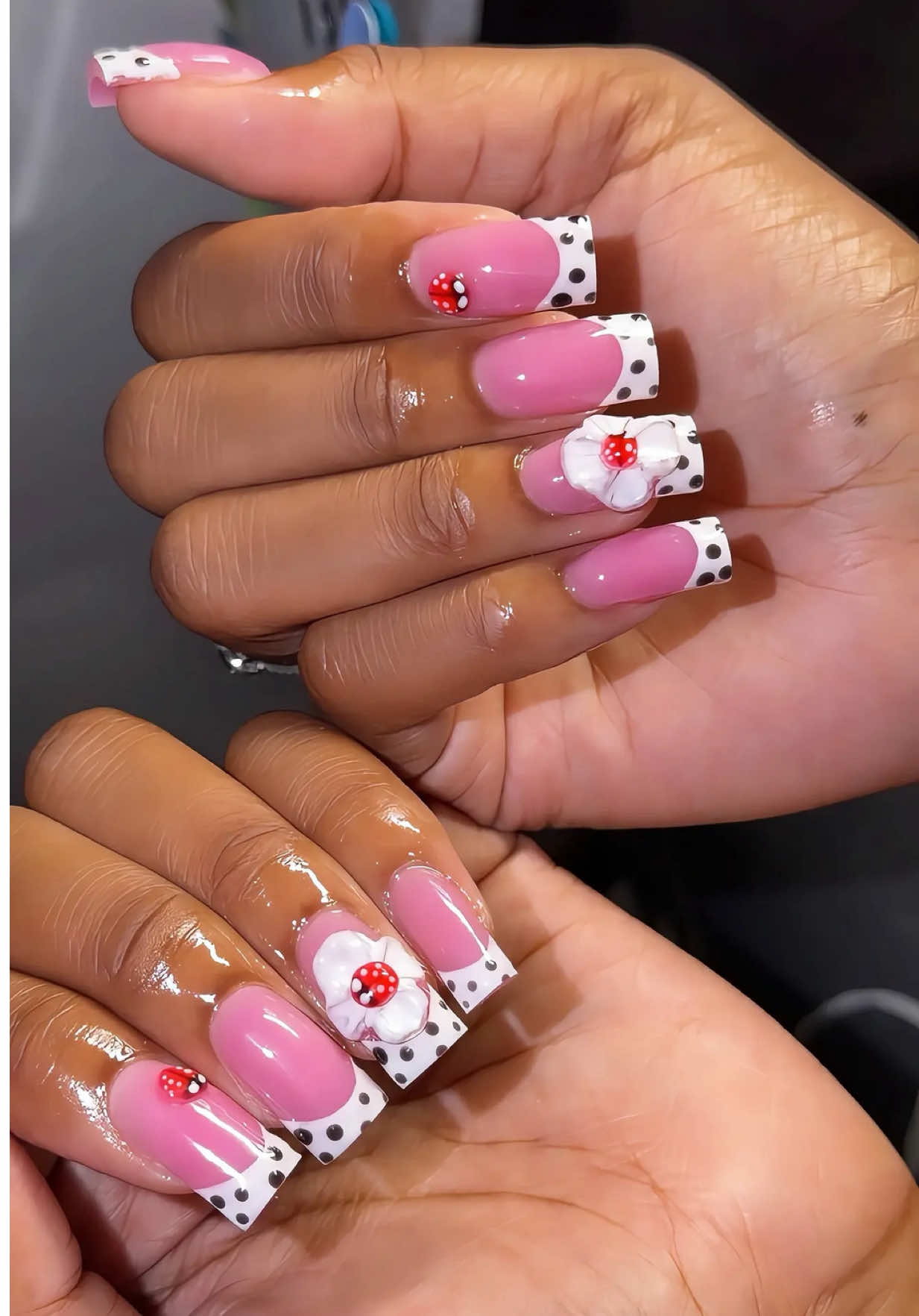 @Rihanna🎀